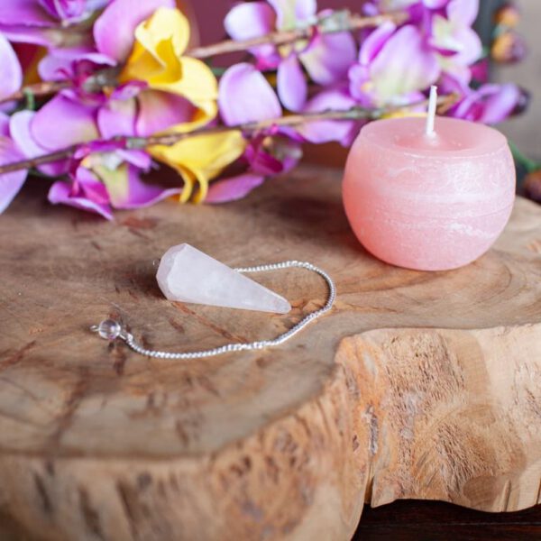 Pendule Quartz rose triangle