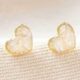 Boucles d'oreilles en forme de coeur avec coquillage • Or • Laiton plaqué 14 carats - Shop Spirituel 3